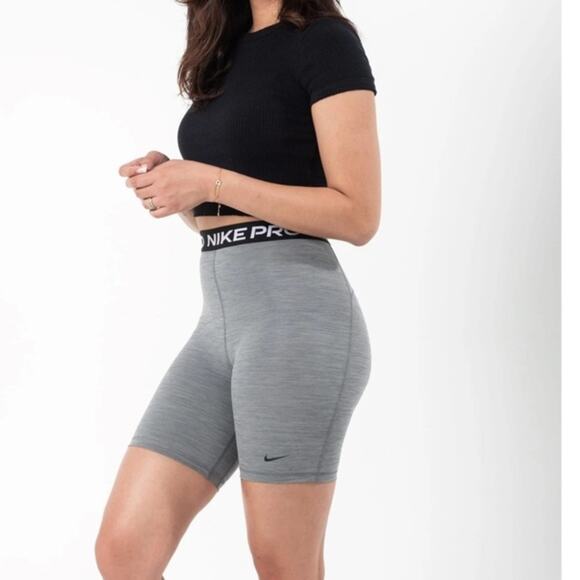 NIKE PRO 365 HIGH-RISE 7" SHORTS - Picture 1 of 6